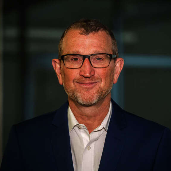 Dr Thorsten Brandt