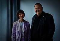 Beatrice Zeiger (AK-Geschäftsführerin) und Thomas Otto (AK-Hauptgeschäftsführer) gemeinsam