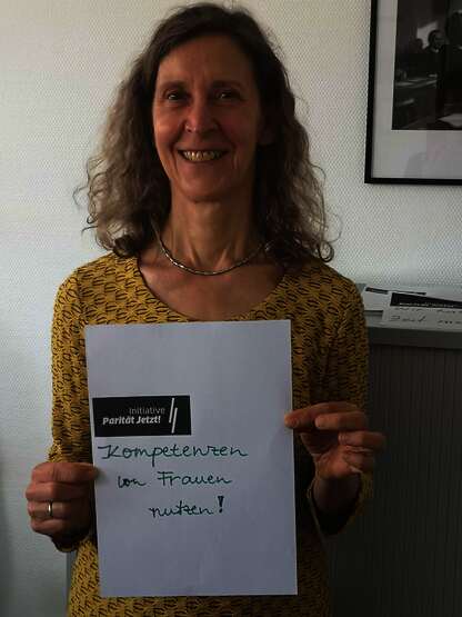 Mechthild Kartes mit ihrem Aktionsaufruf